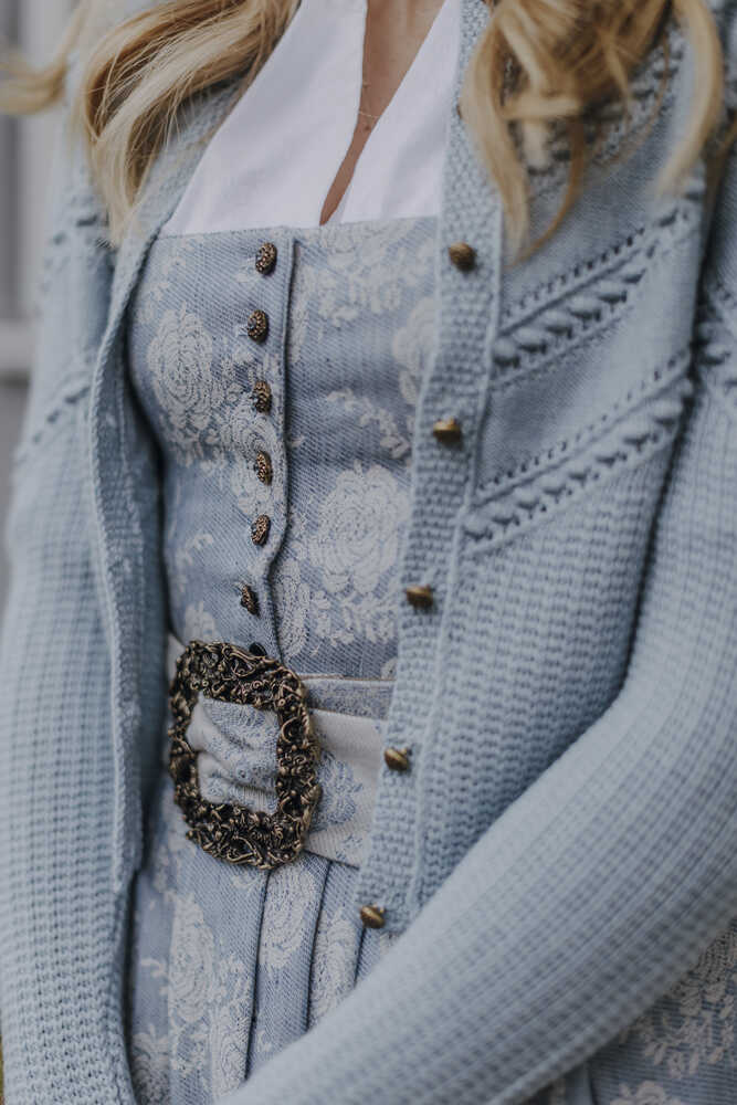 Dirndl Gottseidank x Beo himmelblau_05