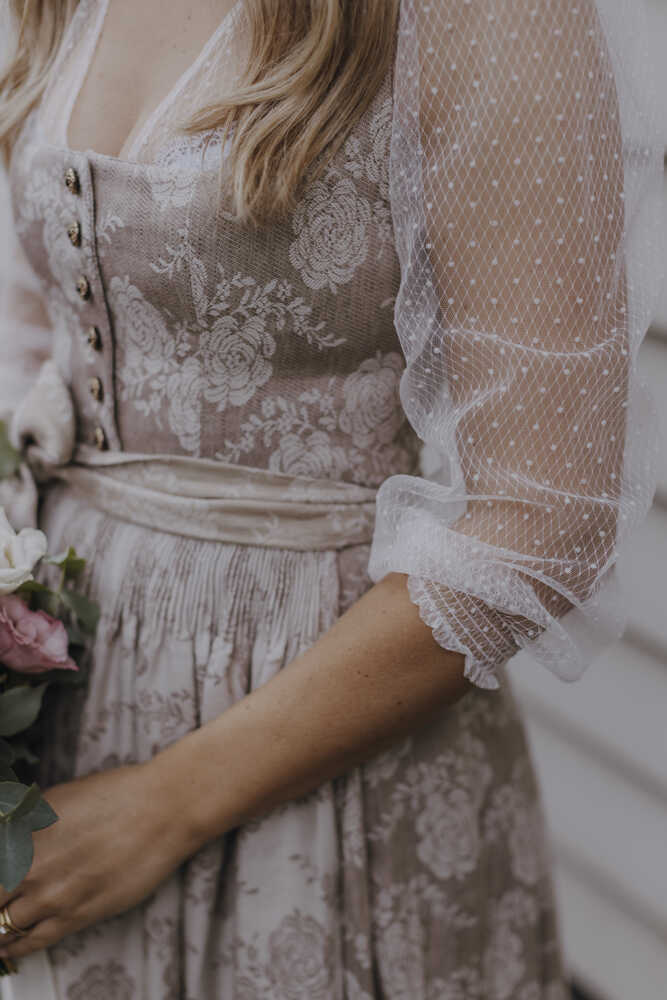 Dirndl Gottseidank x Beo mandel_04
