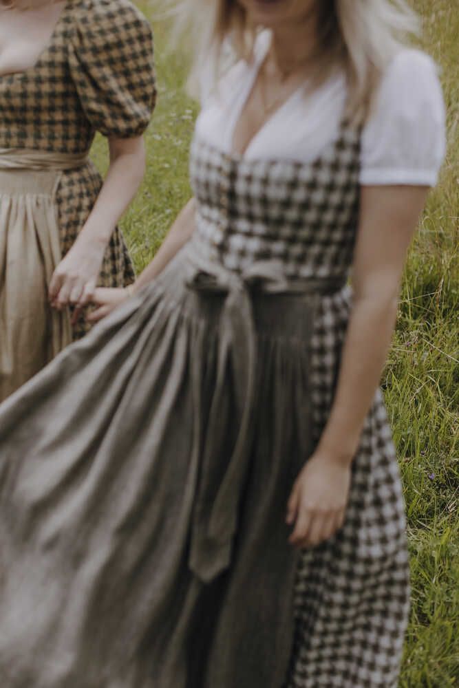 Dirndl Monika oliv Hahnentritt_02